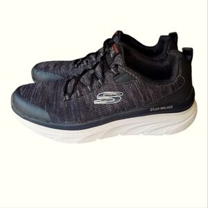SKETCHERS D'Lux Walker Pensive Black/White Men's 10.5 Memory Foam Air Cooled
